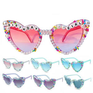 Солнцезащитные очки в форме сердца - Product Image 1