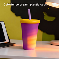 Gobelet de voyage en plastique PP de 600 ml avec couvercle et paille, réutilisable, coloré, personnalisable, pour fêtes, événements en plein air, vente en gros