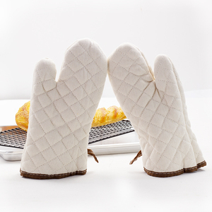 Gants de <span class=keywords><strong>four</strong></span> en gros d'usine gants résistants à la chaleur en pur coton <span class=keywords><strong>pour</strong></span> fours de cuisine ménagers et micro-ondes à usage polyvalent - Product Image 2