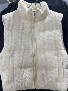 Tela de Punto Jacquard de Punto Grueso de Alta Densidad de 530 g/m², Fabricada en China, para Abrigos de Invierno - Product Image 4