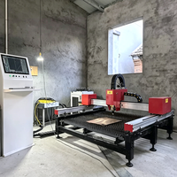 Découpeuse laser fibre portable 3000W CNC mini haute précision pour la découpe de tôles d'acier inoxydable sur mesure
