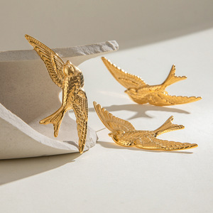 Barrettes à cheveux Yueli en acier inoxydable doré, bijoux décontractés pour femmes - Product Image 3