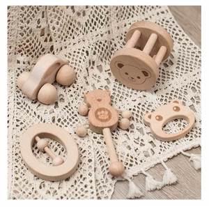 Juguete de Madera para Bebés de 0 a 12 Meses, Sonajero de Madera de Haya Montessori, Juego de 5 Piezas - Product Image 1