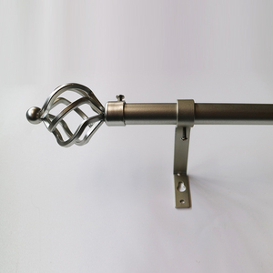 专业生产可调节耐用金属鸟笼式现代设计窗帘杆套装，带扭纹饰头 - Product Image 1