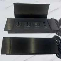 Prise de courant universelle pour le Royaume-Uni, les États-Unis et l'UE. Bande d'alimentation à rabat en aluminium avec chargeur sans fil, niveau IP56, prise montée sur bureau pour le bureau