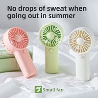 Ventilateur de Poche Personnel Portable, Alimenté par Piles, Cadeau d'Été pour Voyages en Extérieur, Voiture ou VR – Petit Ventilateur à Main en Plastique