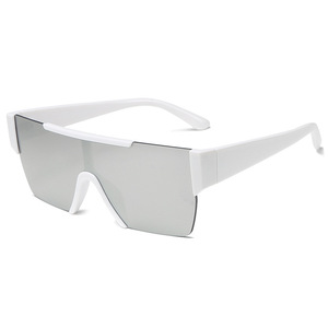 Cross Border Integrated Lens <b>Large</b> <b>Frame</b> Sunglasses Women's UV400 PC <b>Frame</b> Grey Gradient Color Runway Style - Product Image 1