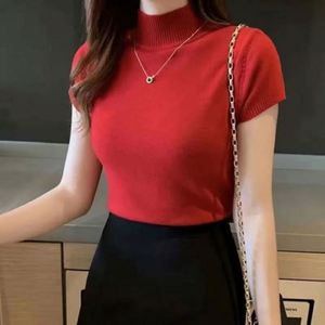 Pull-over décontracté pour femme à col roulé et manches courtes I-0255 avec logo sur le devant, idéal pour l'automne - Product Image 1