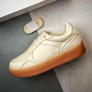 Chaussures de skate personnalisées avec logo, nouvelle conception de la marque ALSS - Chaussures de sport rétro luxueuses, dessus en cuir véritable, amorti, semelle épaisse - Product Image 3