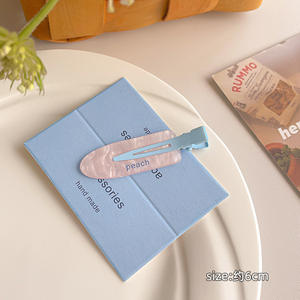 Симпатичная и симпатичная заколка для волос без следа для женщин, прямая заколка, аксессуар для волос, аксессуар для макияжа лба - Product Image 3