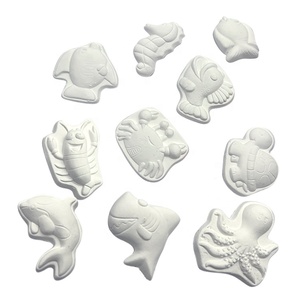 Vente en gros de 10 pièces de moules en plâtre pour la création de vie marine, kit de peinture en gypse pour enfants - Product Image 6