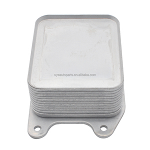 Système de refroidissement du moteur en aluminium <span class=keywords><strong>Refroidisseur</strong></span> <span class=keywords><strong>d</strong></span>'<span class=keywords><strong>huile</strong></span> 04E117021C 04e117021b 04e117021k pour AUDI VW <span class=keywords><strong>Golf</strong></span> 1.<span class=keywords><strong>4</strong></span> Tfsi 1.6 1.2 - Product Image 3