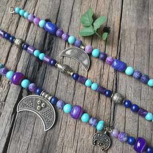 Collier tribal viking à 3 rangs pour femme, perles bleues turquoise superposées, bijoux classiques inspirés du patrimoine slave, broche viking - Product Image 5