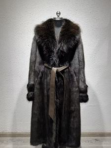 <span class=keywords><strong>Manteau</strong></span> Trench en Fausse Fourrure Écologique de Haute Qualité 2026 pour Femme, <span class=keywords><strong>Long</strong></span> <span class=keywords><strong>Manteau</strong></span> <span class=keywords><strong>Noir</strong></span> en Fausse Fourrure de Vison avec <span class=keywords><strong>Ceinture</strong></span> et Grand Col en Fausse Fourrure de Renard - Product Image 4