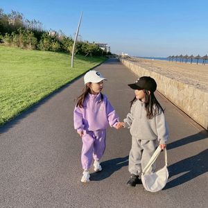 Conjunto de <span class=keywords><strong>Ropa</strong></span> Infantil Otoño 2022, Nuevo Estilo Coreano, Color Sólido, para Niñas y Niños, Camiseta de Manga Larga y Pantalón, 2 Piezas, <span class=keywords><strong>Ropa</strong></span> Casual para Niños - Product Image 6