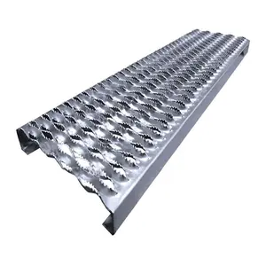 प्लैंक वॉकवे सीढ़ी के लिए ग्रिप स्ट्रट ग्रेटिंग स्टेनलेस स्टील एल्यूमीनियम मिश्र धातु