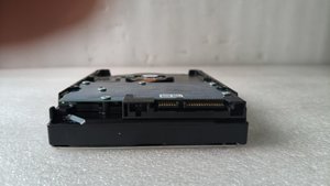 Disque dur de bureau DT01ACA200 2 To SATA 6 Gbit/s 5400 tr/min 64 Mo de cache 3,5 pouces interne pour PC et NAS - Product Image 6