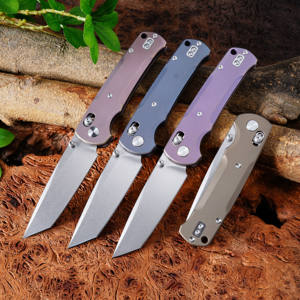 سكين جيب قابل للطي عالي الجودة من سبيكة التيتانيوم مع مقبض مطلي بالأنودة ومعالج بالسفع الرملي، شفرة VG10، طراز تونافاير - Product Image 3