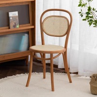 Chaise de salle à manger contemporaine rustique en rotin avec cadre en bois massif pour la restauration et la maison (vente en gros)