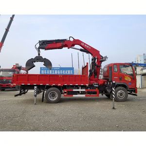 Camion grue à bras articulé Sinotruk Howman 4x2 de 8 tonnes avec grappin hydraulique rotatif - Product Image 6