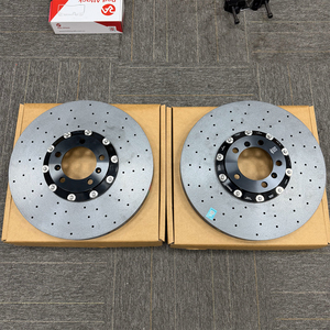 Disques de frein en céramique carbone, remplacement direct OEM pour les disques de frein en fer d'origine, mise à niveau vers des disques de frein en céramique avec 911 - Product Image 4