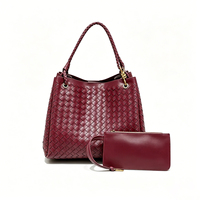 Sac fourre-tout de luxe pour femme en PU tressé à la main avec trois sangles et chaîne, capacité 2-2,9 L, multicolore, tendance