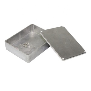 Carcasa de Pedal de Guitarra Vintage de Aluminio Fundido a Presión CNC Personalizada - Product Image 3