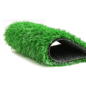 Césped Artificial Verde de Alta Densidad, Material de Polipropileno, Tamaños Personalizados para Parques Infantiles y Uso en Exteriores - Product Image 1