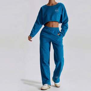 Fabricant Ensemble de survêtements sur mesure pour femmes Survêtements Vente en gros Casual Cropped Training Wear Survêtement pour femmes Jogging Suits - Product Image 5