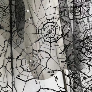Popolare tessuto di pizzo di lusso in <span class=keywords><strong>tulle</strong></span> con paillettes nere ricamate in poliestere - Product Image 2