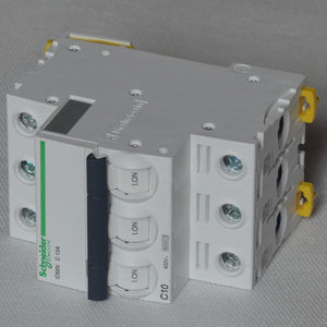 Interruptor Automático Miniatura Original IC65N 3P C10A A9F18310 Schneider IC65N 1A-63A 1P 2P 3P 4P Curva: BCD - Product Image 3