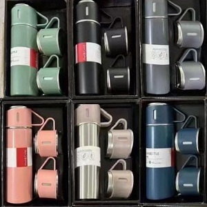 Coffret Cadeau d'Affaires : Bouteille Isotherme Double Paroi en Acier Inoxydable 304 Anti-Fuite avec Logo Personnalisé et 3 Couvercles – Idéale pour les Déplacements - Product Image 6