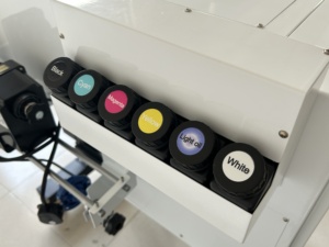 Imprimante Qianyin A3 UV DTF avec double machine d'impression d'étiquettes à tête d'impression XP600 I1600 Machine d'autocollant UV améliorée pour les petites entreprises - Product Image 6