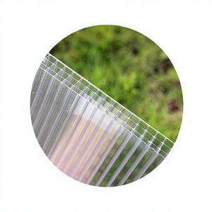 Plaque en polycarbonate multicouche durable et écologique avec garantie de plus de 5 ans pour toitures d'hôtels, protection solaire et design gaufré - Product Image 1