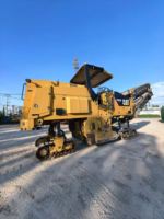 Fraiseuse routière Caterpillar PM200 importée de 2015, robuste, avec moteur de 429 kW et coupeuse de 2 mètres pour la construction routière