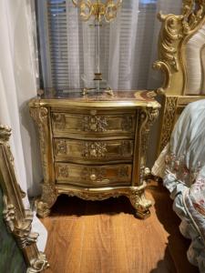 Letto Matrimoniale Francese Deluxe Personalizzabile con Foglia d'Oro e Intarsi di Conchiglie Design Antico Letto King Size - Product Image 4