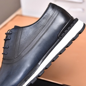 Chaussures décontractées pour hommes en cuir de vachette véritable de haute qualité, fabriquées à la main avec des matériaux de luxe, respirantes, à lacets, logo personnalisé - Product Image 3