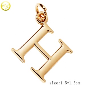 Tùy Chỉnh Bảng Chữ Cái Biểu Tượng Keychain Charms Có Thể Điều Chỉnh Kẽm Hợp Kim Kim Loại Thư Thẻ Vàng Mạ Thiết Kế Vòng Cổ Phụ Kiện - Product Image 2