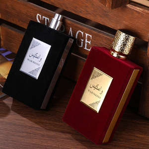 <span class=keywords><strong>Parfum</strong></span> unisexe élégant à la senteur boisée, nouvelle arrivée, vente chaude, vaporisateur longue durée <span class=keywords><strong>pour</strong></span> hommes et femmes, Dubaï - Product Image 3