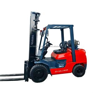 Montacargas Diésel Toyota de 3 Toneladas, Motor Japonés, Altura de Elevación de 3m-7m, 1 Año de Garantía, Terreno Accidentado, para Levantamiento Pesado - Product Image 1