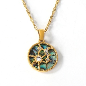 <span class=keywords><strong>Collana</strong></span> da donna alla moda 2023 con conchiglia, acciaio inossidabile placcato oro 18 carati, diamante, <span class=keywords><strong>luna</strong></span>, stella e <span class=keywords><strong>sole</strong></span>. - Product Image 6