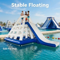 Modules aquatiques de haute qualité pour parcs aquatiques en plein air, toboggan gonflable triangulaire flottant, toboggan aquatique gonflable pour jeux en parc