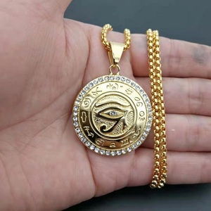 Collar Ojo de Horus de Acero Inoxidable, 10 Años de Experiencia de Fábrica, Collar Moderno Personalizado en Oro para Mujer, Colgante con Cadena de Eslabones - Product Image 5