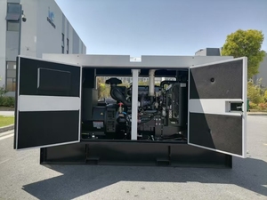 เครื่องกำเนิดไฟฟ้า EPA 60KVA 45KW แบบเงียบพิเศษ พร้อมระบบสตาร์ทอัตโนมัติ 1800 รอบต่อนาที เครื่องยนต์ Perkin 1104D-44TG2 และ - Product Image 4