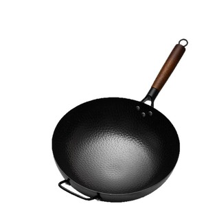 Zhangqiu Flat Bottom Wok 32cm Handmade Iron Non Stick Stir Fry Pan For Home Cooking - Product Image 4