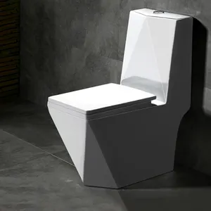 Sanitaire moderne couleur placard d'eau en céramique siphonique cuvette de toilette commode salle de bains wc de luxe toilettes monobloc avec bord doré