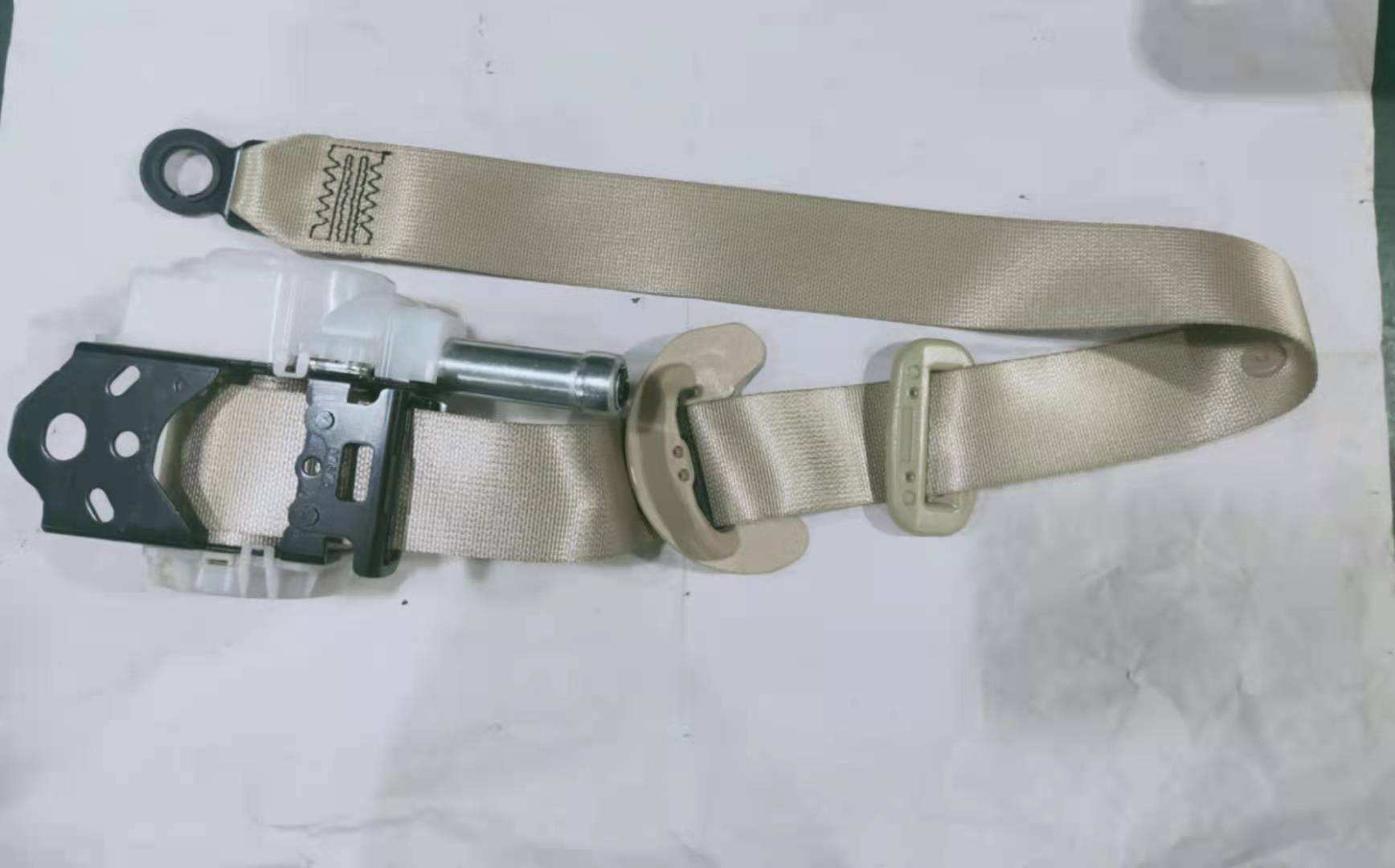 ด้านนำร่องร่วมสีเบจ