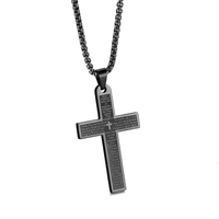 Pendentif Croix Chrétienne en Acier Inoxydable PVD avec Prière du Seigneur et Verset Biblique – Bijou de Mode Raffiné pour Hommes