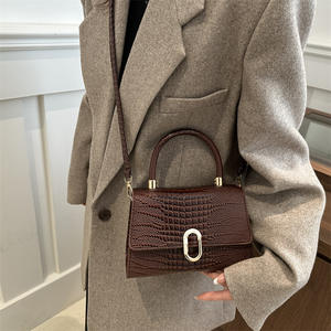 Poignée supérieure brillant PU cuir femmes sacs à main Message sacs petits sacs à main pour dames nouveau à la mode - Product Image 4