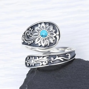 Anello T0245 con Fiore in Turchese, Argento 925, Montatura Vintage, Unisex, per Uso Quotidiano, Anelli Raffinati - Product Image 6